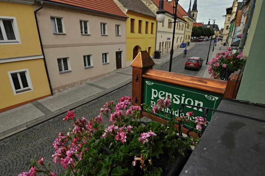 Penzion Na Hradbach Louny Extérieur photo